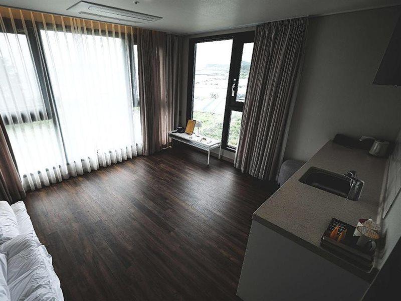 Hotel Seogwipean Seogwipo Eksteriør billede