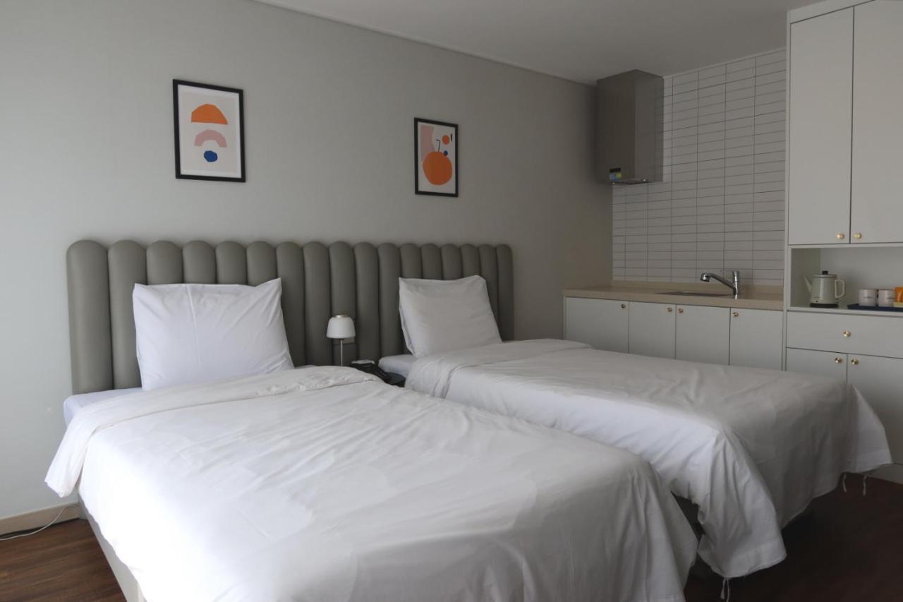 Hotel Seogwipean Seogwipo Eksteriør billede