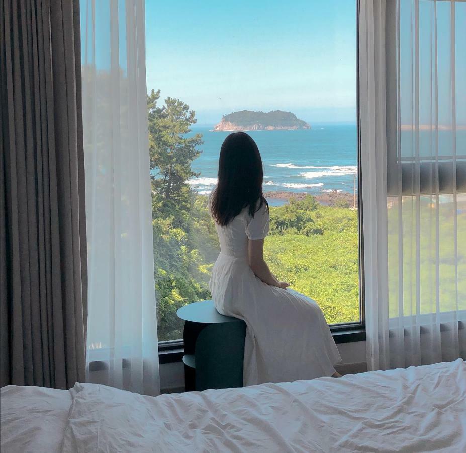 Hotel Seogwipean Seogwipo Eksteriør billede