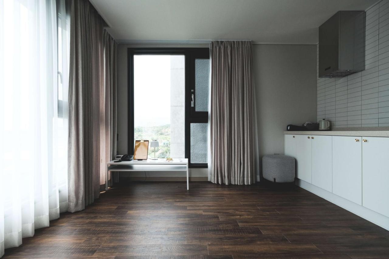 Hotel Seogwipean Seogwipo Eksteriør billede